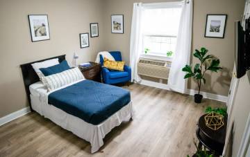 feature denton